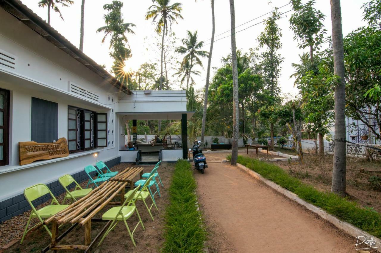 Piggy Hostel Varkala Exterior photo